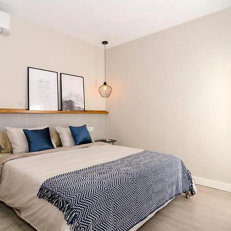 Sitges Spaces Deluxe Centre Apartment Ngoại thất bức ảnh