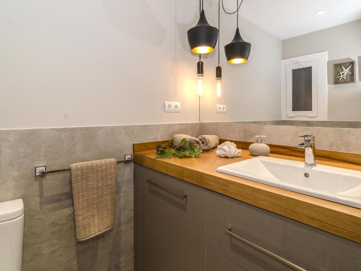 Sitges Spaces Deluxe Centre Apartment Ngoại thất bức ảnh