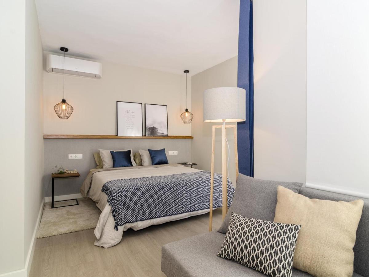 Sitges Spaces Deluxe Centre Apartment Ngoại thất bức ảnh